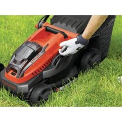 Black & Decker BLACK+DECKER CLM3825L2-QW Grasmaaier - 36V - 38cm - Incl. 2 Accu's & Lader -Tuingereedschap 1200x1200 383