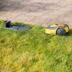 Powerplus POWXG6305 Robotmaaier - 18V - Voor Gazons Tot Ca. 500m² - Maaibreedte 180mm - Incl. Laadstation En Accessoires -Tuingereedschap 1200x1200 400