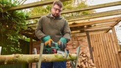 Bosch UniversalChain 18 Kettingzaag - Met 18 V Accu En Lader -Tuingereedschap 1200x674 7