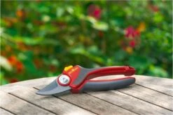 WOLF-Garten Snoeischaar "Premium Plus" RR 4000 - Max. Knipdiameter 22 Mm - Links- En Rechtshandige - Softinleg Handgreep - Snijhoek 30° - Voor Grote Handen - Vervangbare Messen -Tuingereedschap 1200x798 8