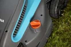 GARDENA - PowerMax™ 1200/32 0- Grasmaaier (gemotoriseerd) - Maaibreedte 32 Cm -Tuingereedschap 1200x799 130