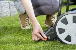 GARDENA Kooimesmaaier 330 Grasmaaier - Maaibreedte 33 Cm - Gazons Tot Ca. 150 M² -Tuingereedschap 1200x799 152