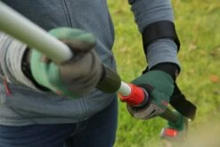 Bosch UniversalHedgePole 18 Heggenschaar Op Steel - Met 18 V Accu En Lader -Tuingereedschap 1200x800 145