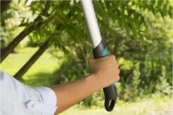 GARDENA - EasyCut 680 B - Takkenschaar - 42mm -Tuingereedschap 1200x800 165