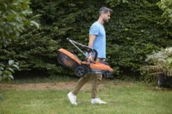 Black & Decker BLACK+DECKER BCMW3318L2-QW Grasmaaier - 18V - 33cm - Incl. 2 Accu's En Lader -Tuingereedschap 1200x800 229