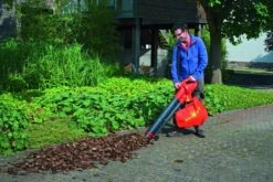 WOLF-Garten Elektrische Bladblazer LBV 2600 E - Motor 2600 Watt - Opvangzak 50 Liter - Reductie Ratio 10:1 -Tuingereedschap 1200x800 4