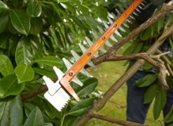 Black & Decker BLACK+DECKER BEHTS451-QS Heggenschaar - 550W - 60cm - Gesnoerd -Tuingereedschap 1200x878 1