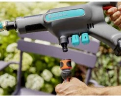 GARDENA - Accu Medium Drukreiniger - AquaClean - 24/18 V P4A - Kant-en-klare Set -Tuingereedschap 1200x958 1