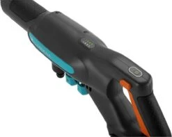 GARDENA - AquaClean 24/18V Solo - Middendrukreiniger 24 Bar -Tuingereedschap 1200x959 3