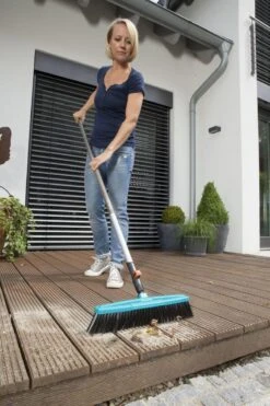 GARDENA Combi System Straatbezem - Aanbevolen Steellengte 130-150 Cm -Tuingereedschap 800x1200 51