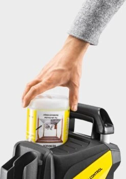 Kärcher K 5 Premium Smart Control Home Hogedrukreiniger - 2100W - 145 Bar - 40 M²/h - Met Terrasreiniger -Tuingereedschap 848x1200 1