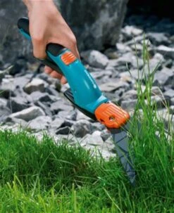 GARDENA Classic Grasschaar - Draaibaar 360° -Tuingereedschap 977x1200